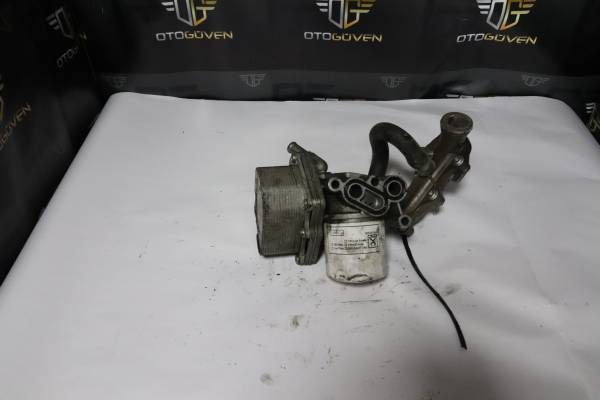 FORD TRANSİT 120 - 120 V ÇIKMA PARÇA TRANSİT 200 PS YAĞ SOĞUTUCUSU